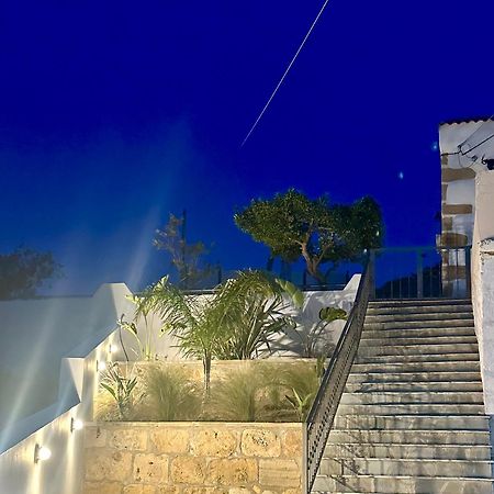Villa Eftychia Serene Getaway With Hot Tub In A Quiet Location Kissamos Bagian luar foto