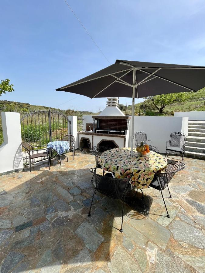 Villa Eftychia Serene Getaway With Hot Tub In A Quiet Location Kissamos Bagian luar foto