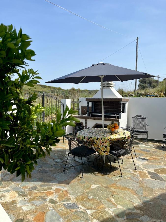 Villa Eftychia Serene Getaway With Hot Tub In A Quiet Location Kissamos Bagian luar foto